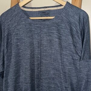 NWOT Nike Yoga Navy Blue Long sleeve
